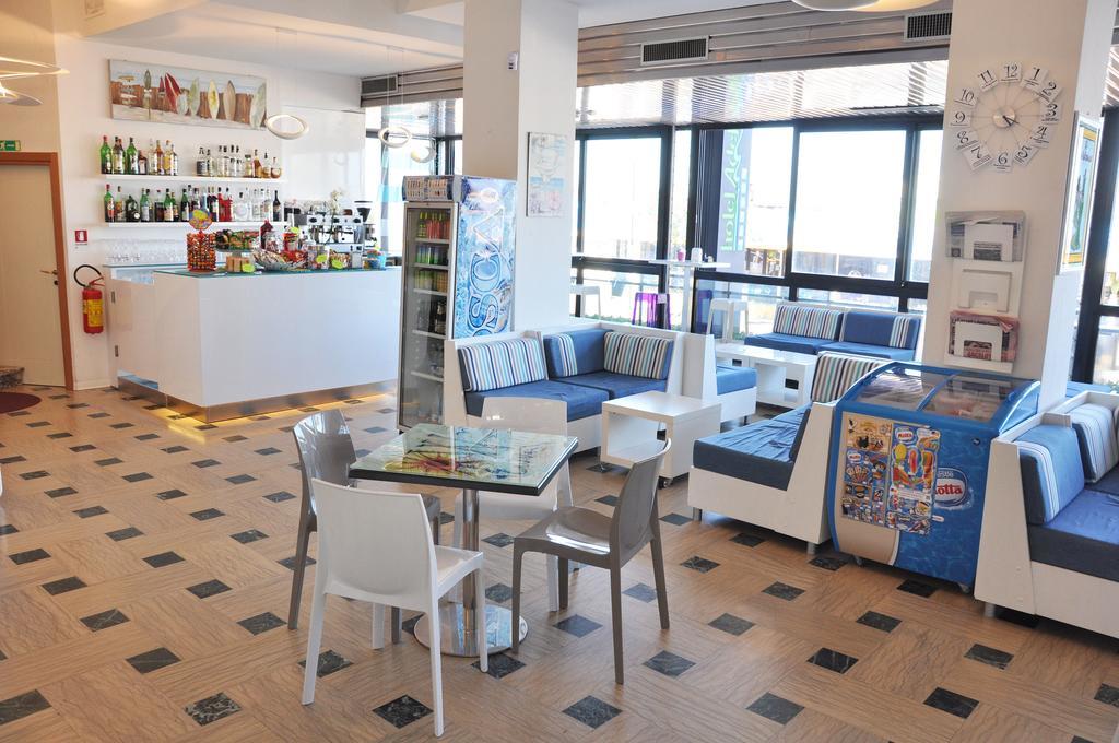 Hotel Adelphi Riccione Exterior photo