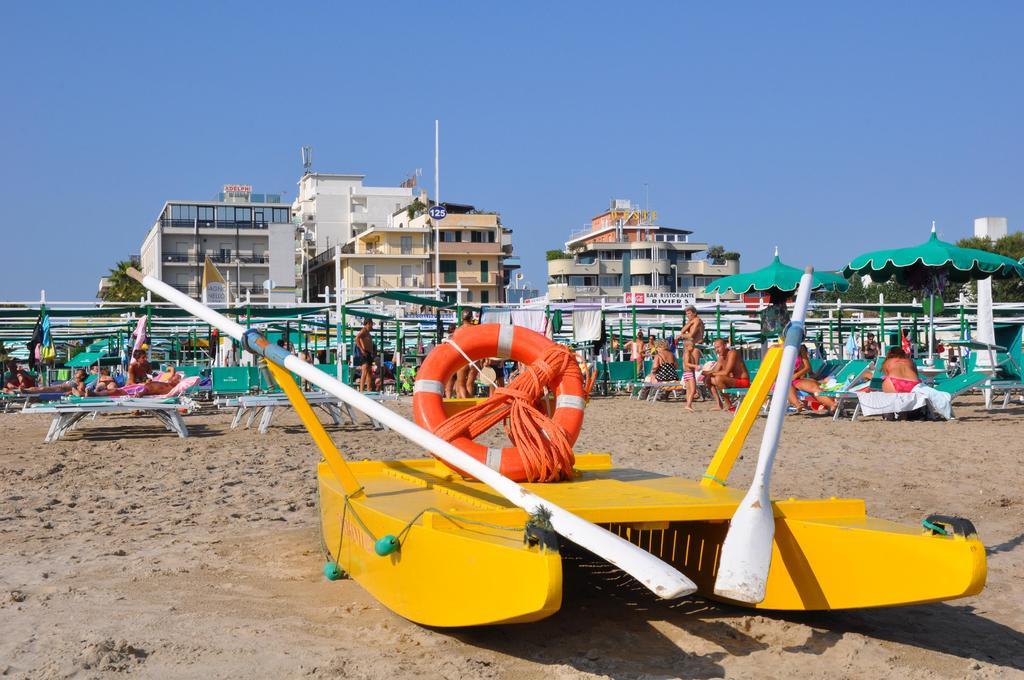 Hotel Adelphi Riccione Exterior photo